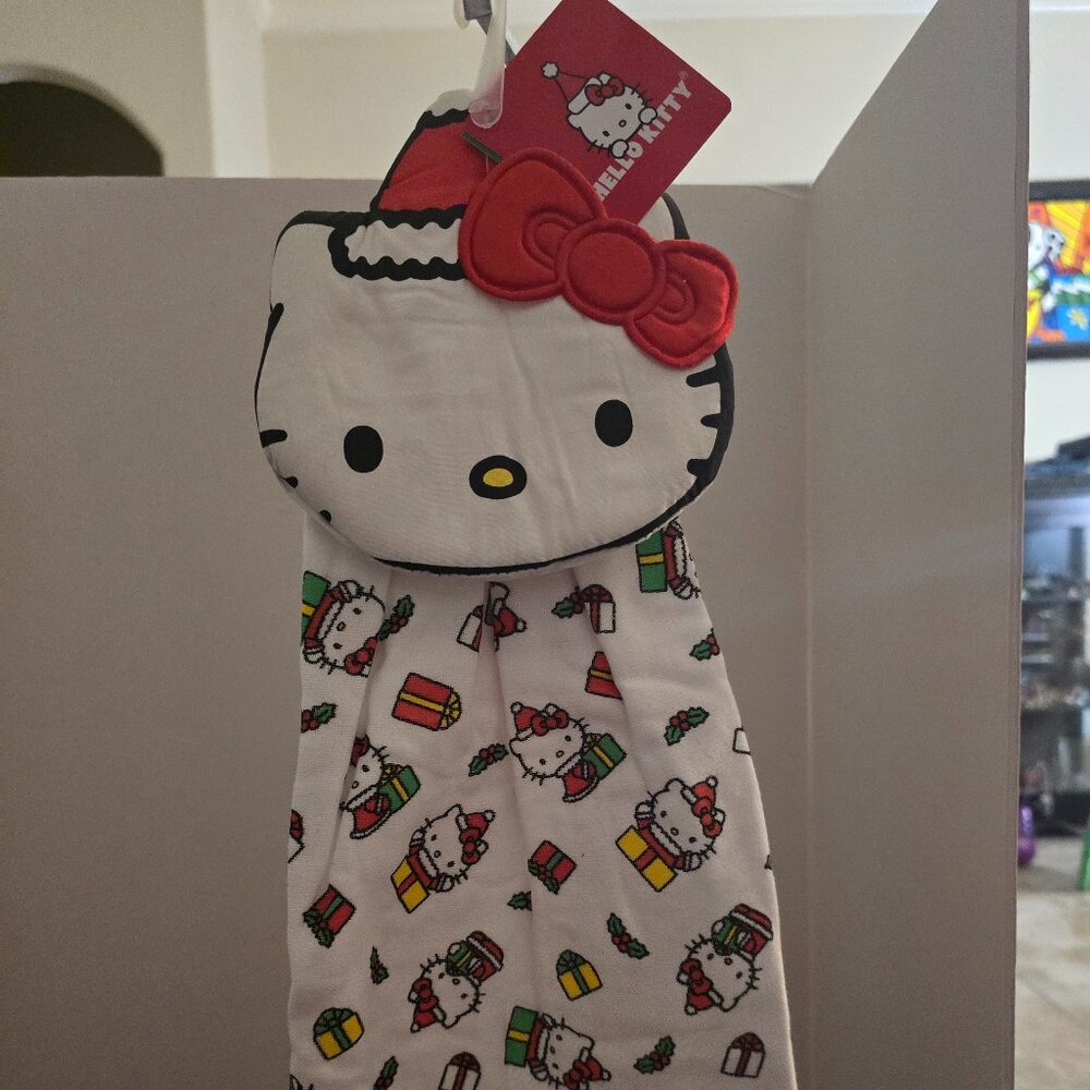 Hello Kitty Two Sanrio Christmas Towels New
